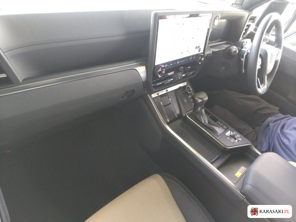 Lexus GX 2025 z aukcji japońskiej