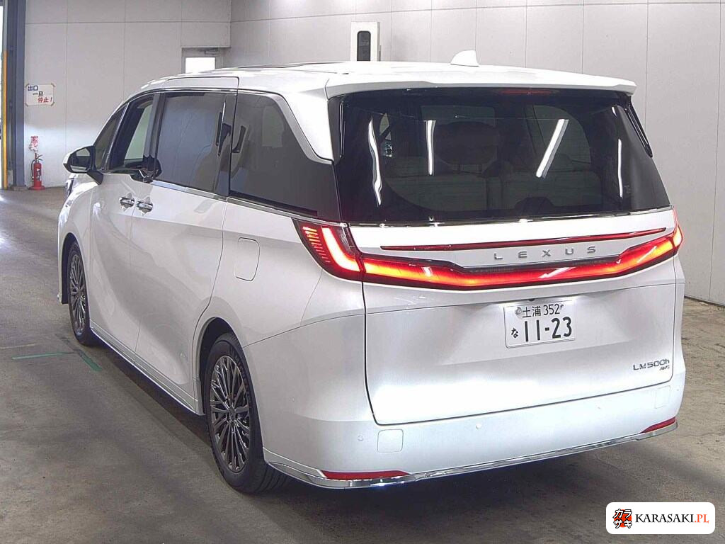 2026 Lexus LM 4WD LM500H Version L 2
