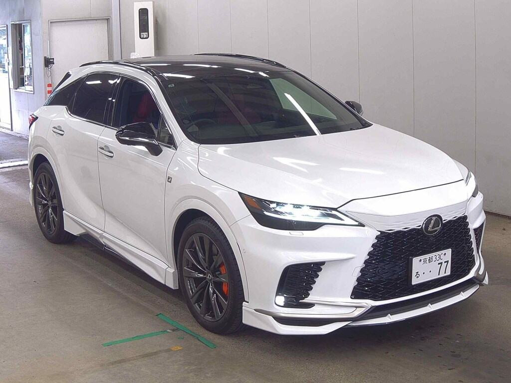 Lexus RX 2025 z aukcji japońskiej