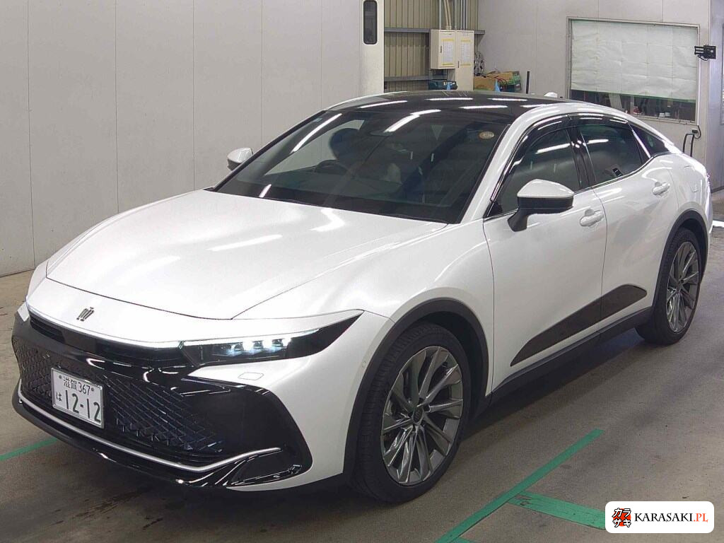 Toyota Crown Crossover 2025 z aukcji japońskiej