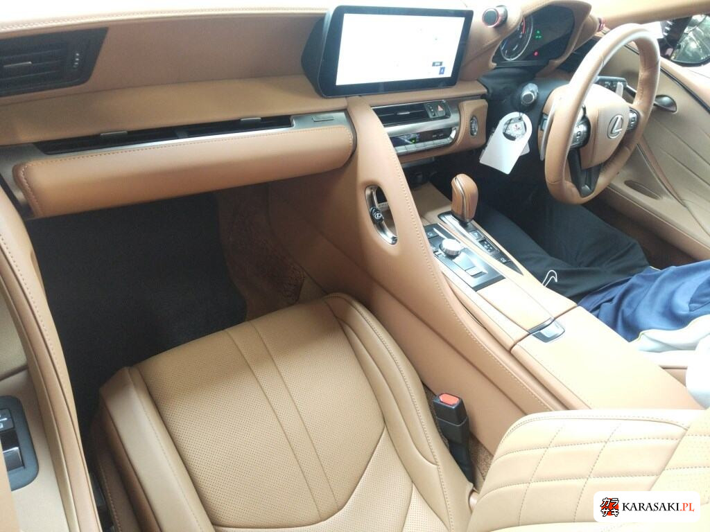 Lexus LC 2025 z aukcji japońskiej