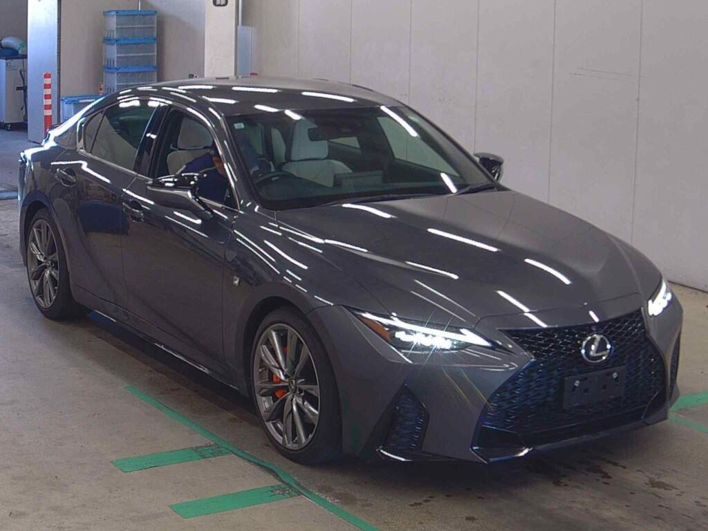 Lexus Is 2021 z aukcji japońskiej