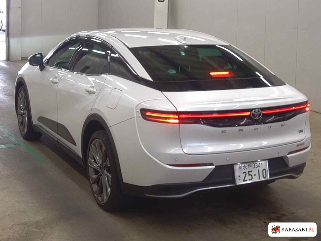 2022 Toyota Crown Crossover 4WD G Leather Package 2