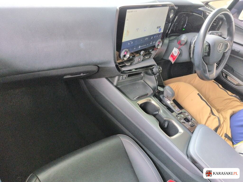 2023 Lexus NX 4WD NX450H+ Version L 5