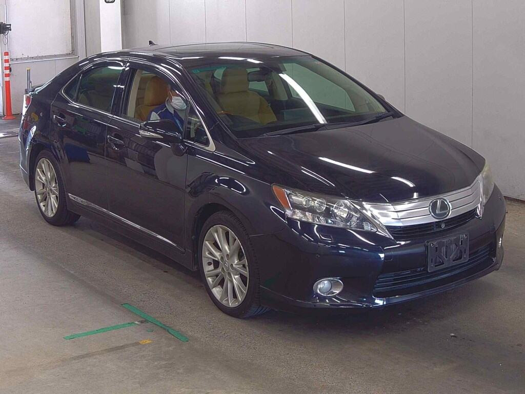 Lexus HS 2009 z aukcji japońskiej