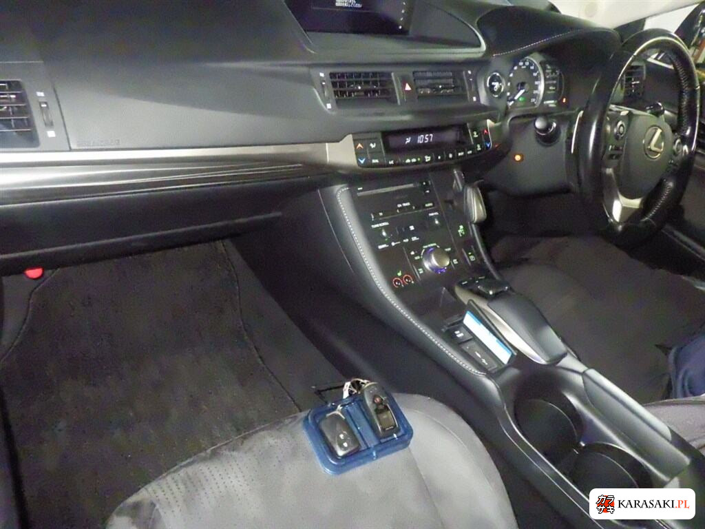 Lexus CT 2018 z aukcji japońskiej