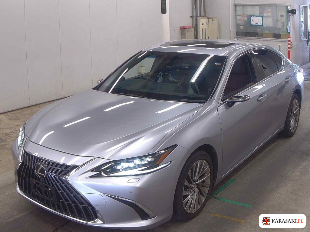 Lexus Es 2023 z aukcji japońskiej