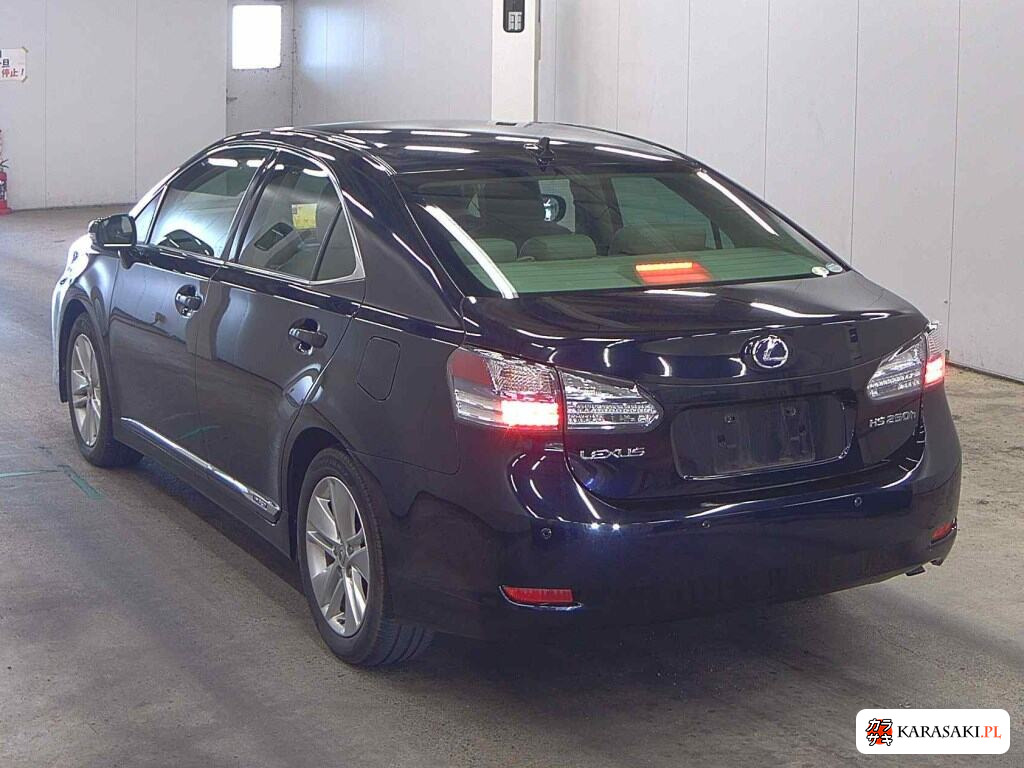 Lexus HS 2010 z aukcji japońskiej