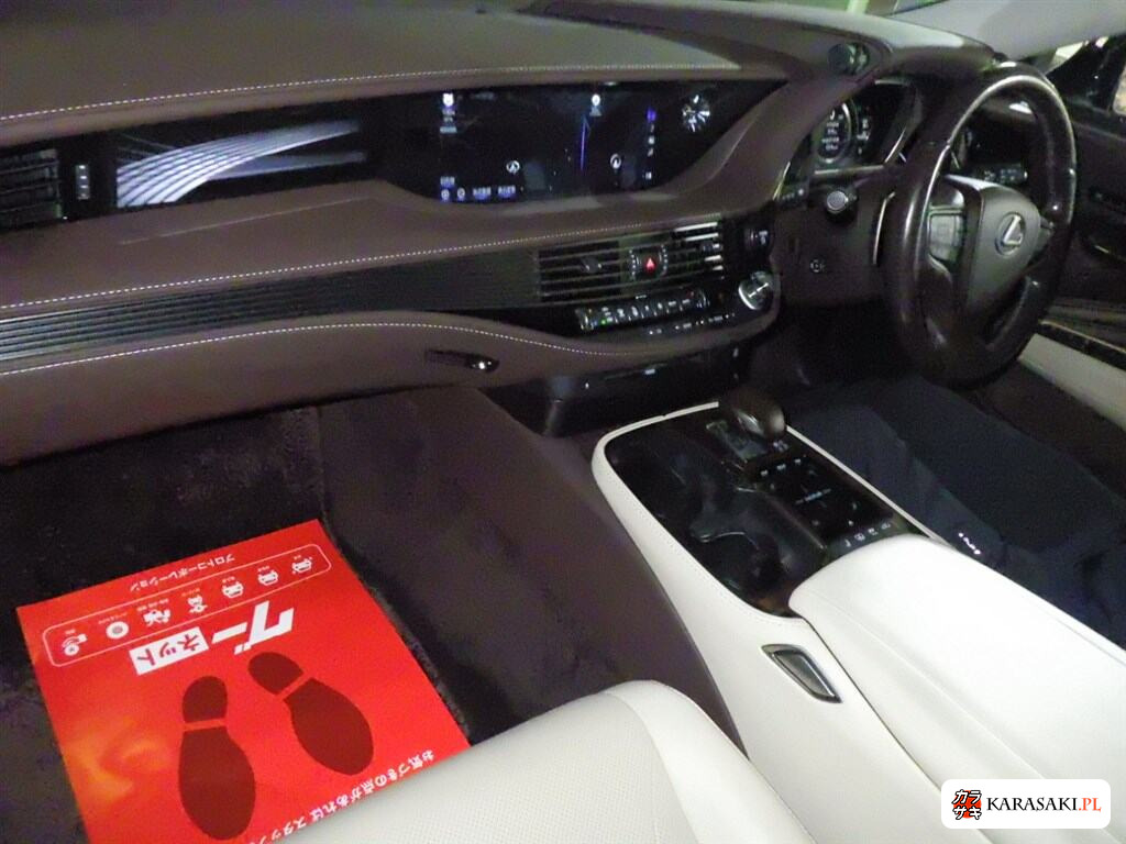 2017 Lexus LS LS500H 5
