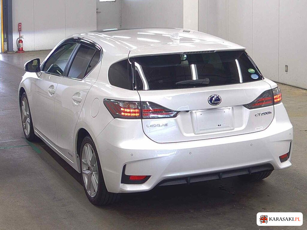 Lexus CT 2017 z aukcji japońskiej