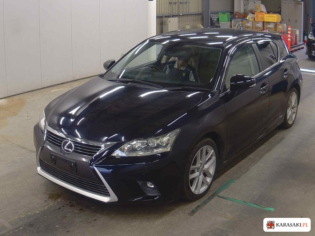 2014 Lexus CT CT200H Version L 3