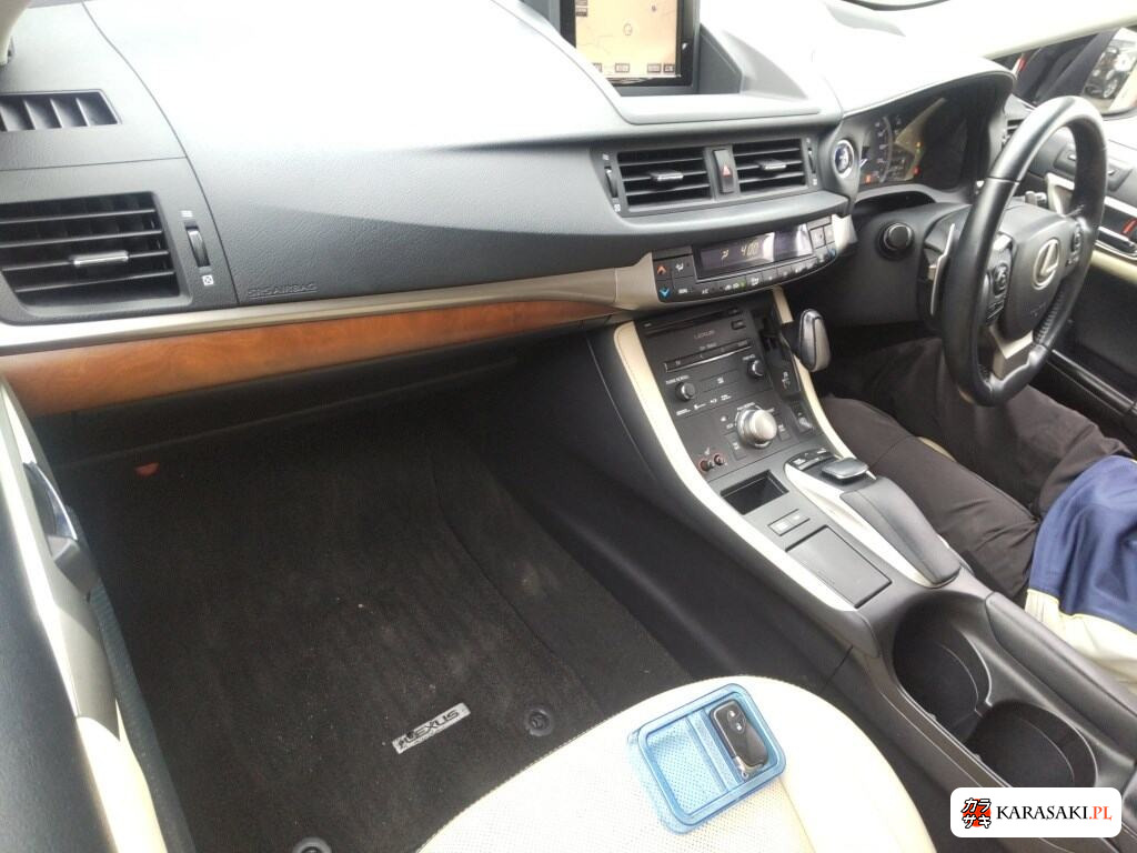 2014 Lexus CT CT200H Version L 5