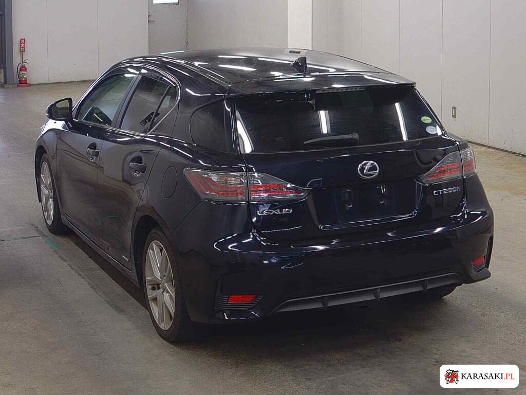 2014 Lexus CT CT200H Version L 2