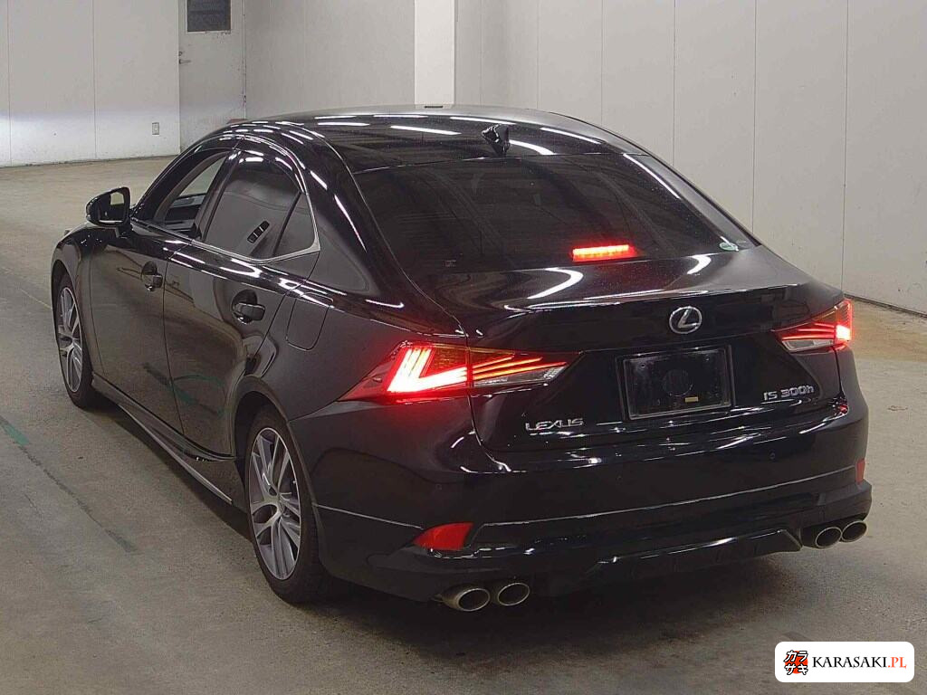 2017 Lexus Is 4D IS300H Version L 2
