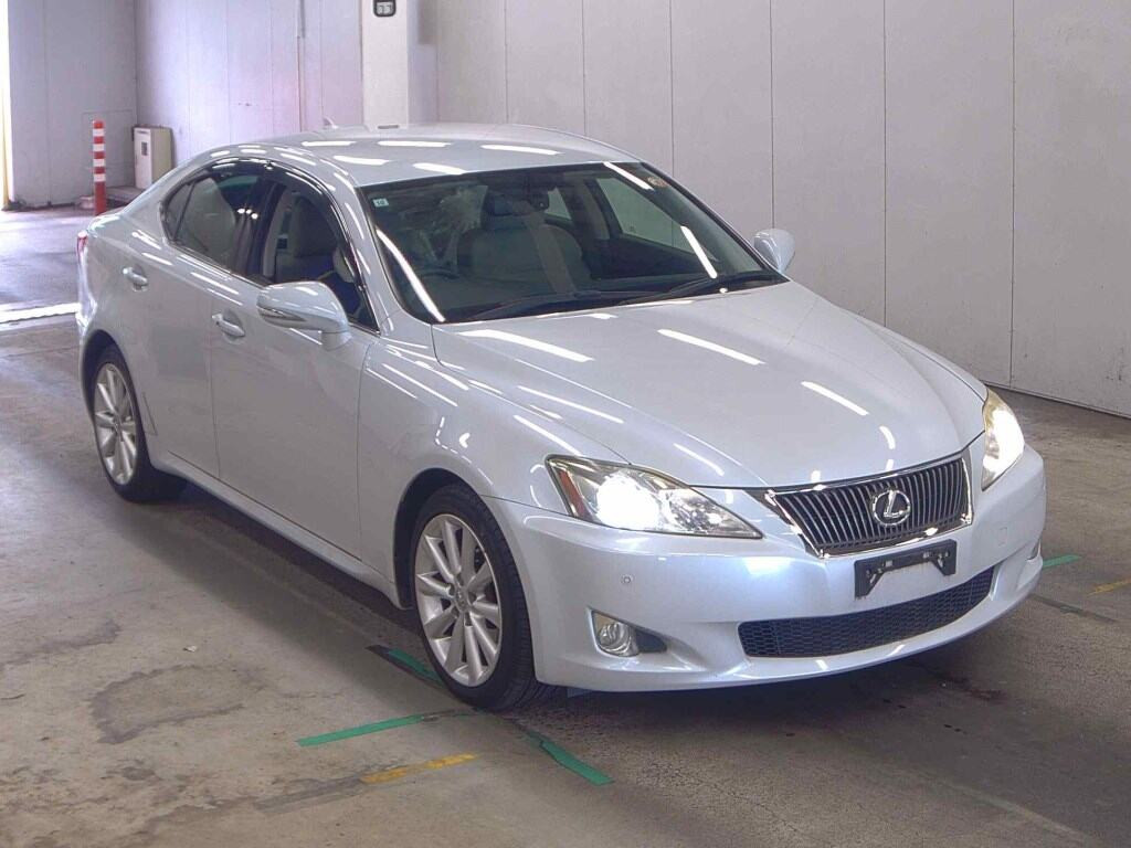 Lexus Is 2010 z aukcji japońskiej