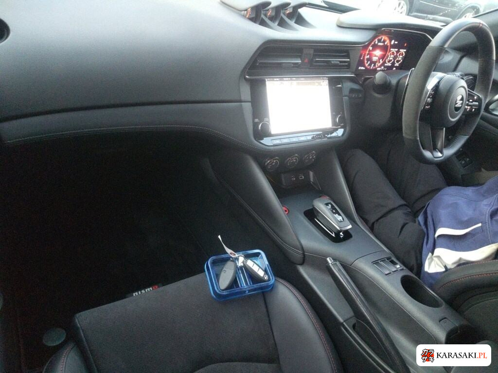 Nissan Fairlady Z 2024 z aukcji japońskiej