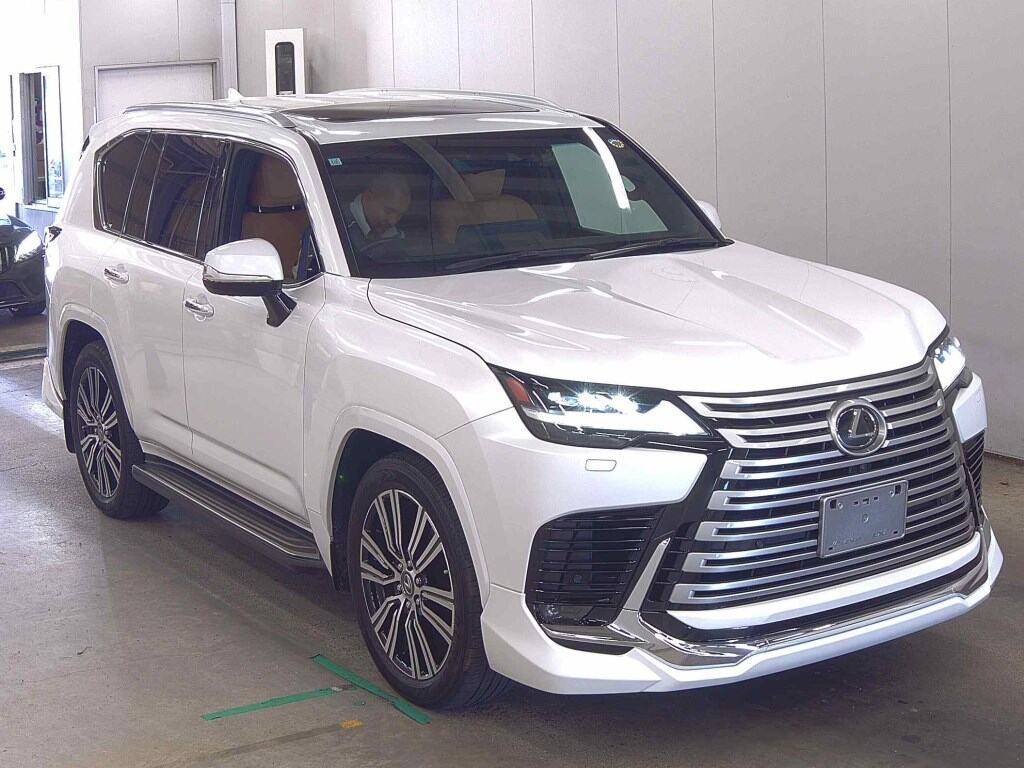 Lexus LX 2023 z aukcji japońskiej