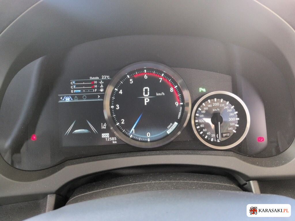 Lexus RC F 2025 z aukcji japońskiej