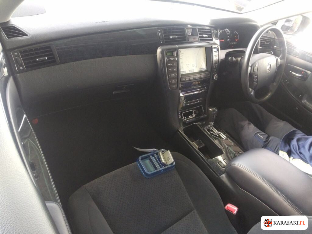 2006 Toyota Crown 4D Athlete 5