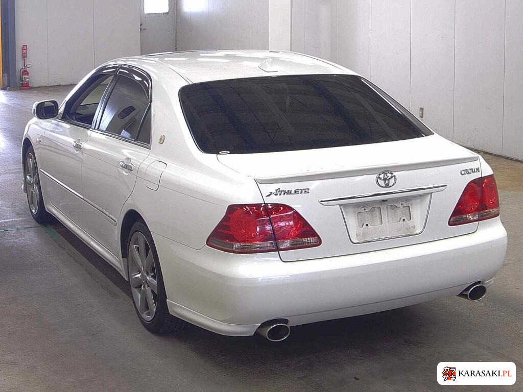 2006 Toyota Crown 4D Athlete 2