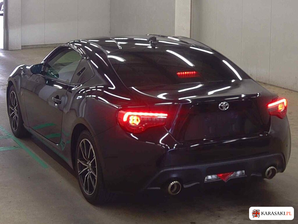 Toyota 86 2017 z aukcji japońskiej