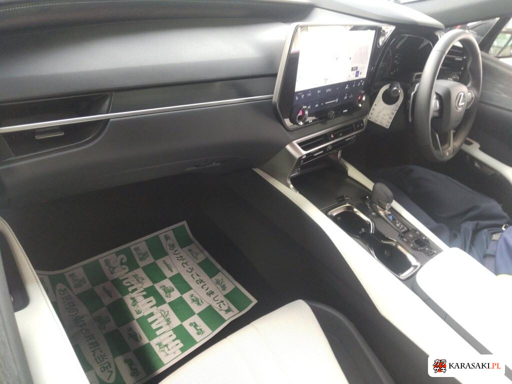 Lexus RX 2026 z aukcji japońskiej