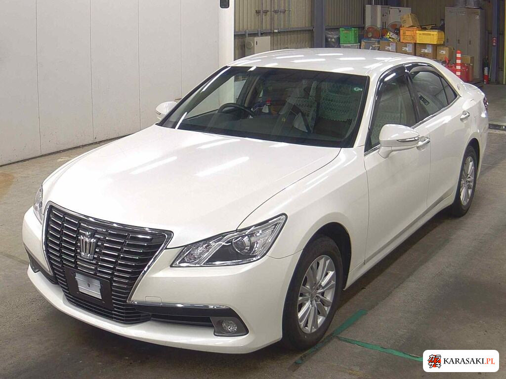 Toyota Crown 2013 z aukcji japońskiej