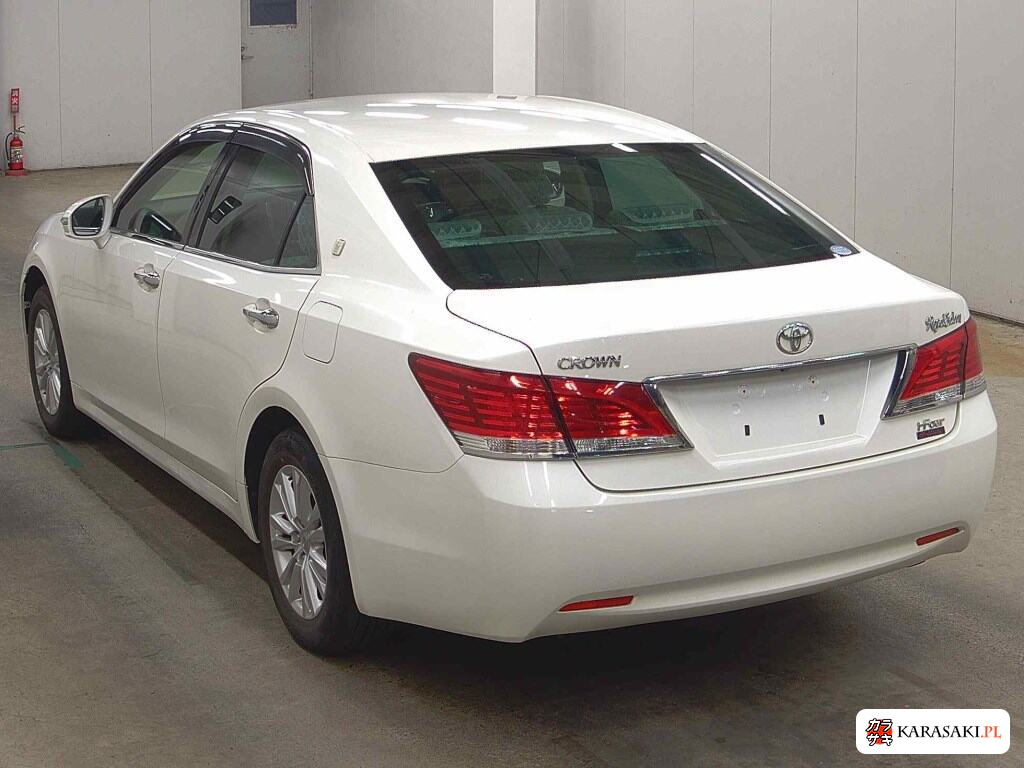 Toyota Crown 2013 z aukcji japońskiej