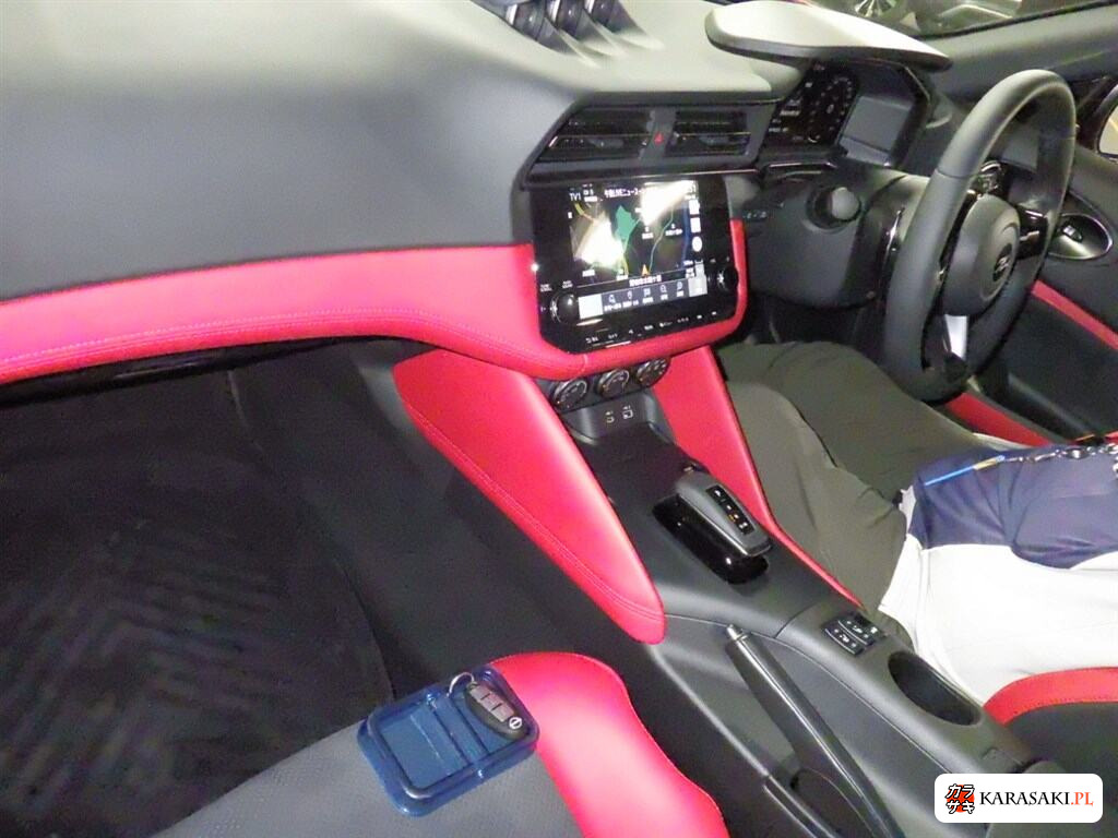 Nissan Fairlady Z 2025 z aukcji japońskiej