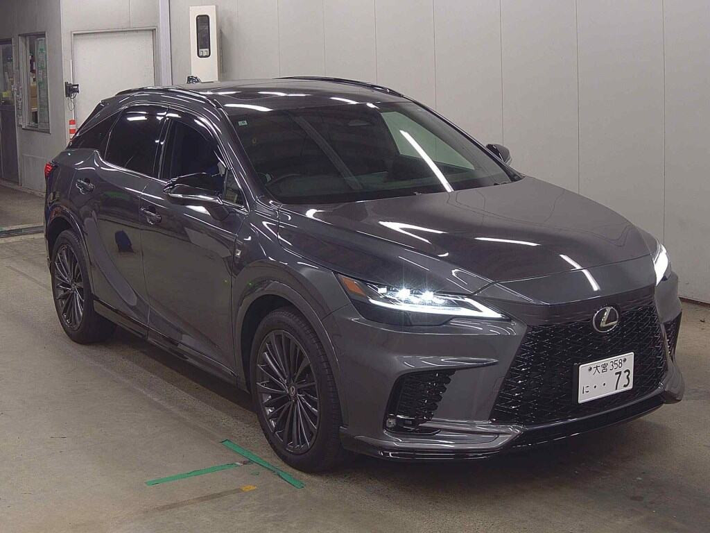 Lexus RX 2025 z aukcji japońskiej