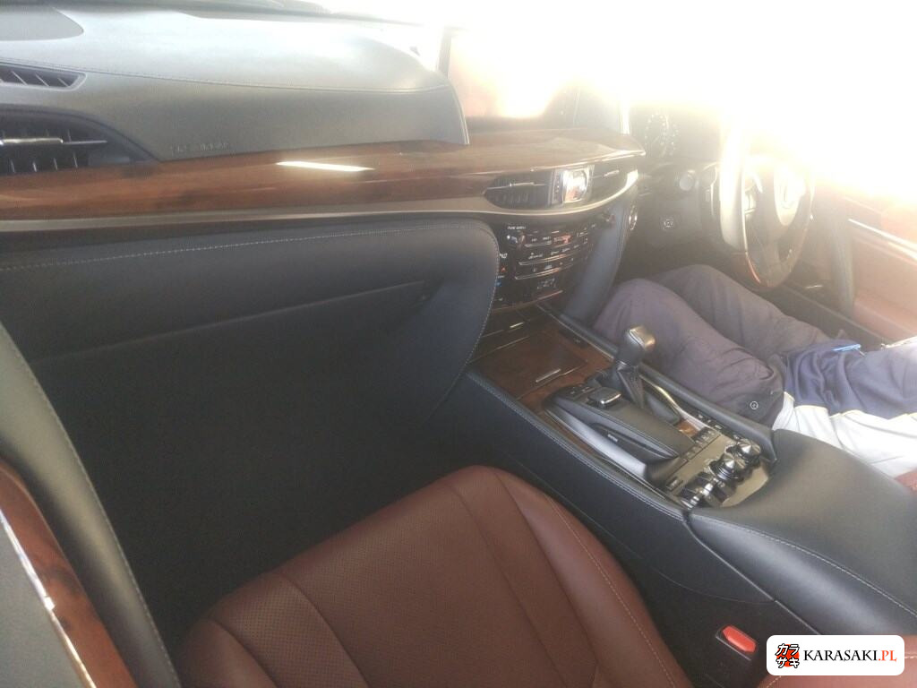2018 Lexus LX 4WD LX570 5