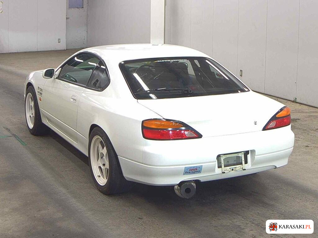 Nissan Silvia 1999 z aukcji japońskiej