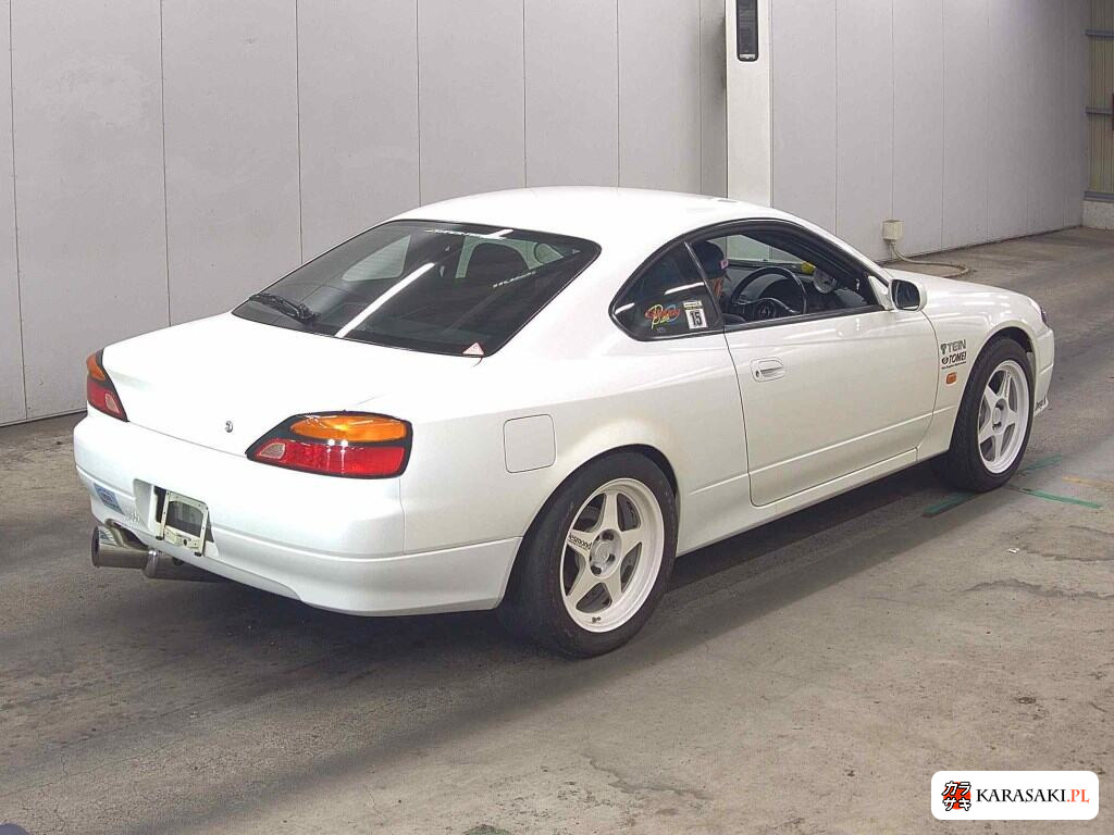 Nissan Silvia 1999 z aukcji japońskiej