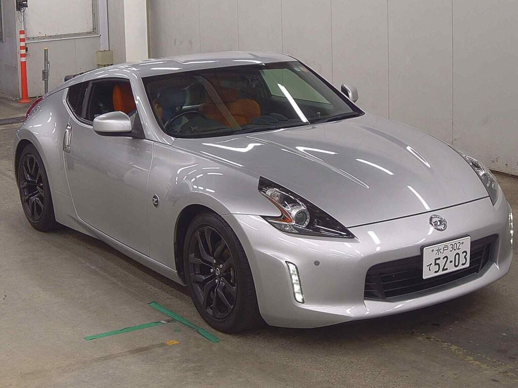 Nissan Fairlady Z 2020 z aukcji japońskiej