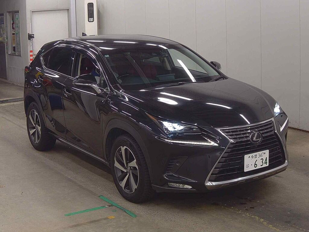 Lexus NX 2018 z aukcji japońskiej