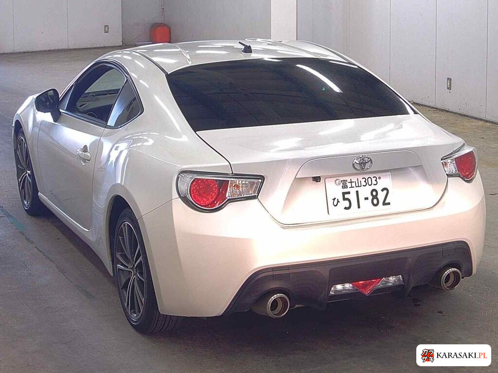 Toyota 86 2012 z aukcji japońskiej