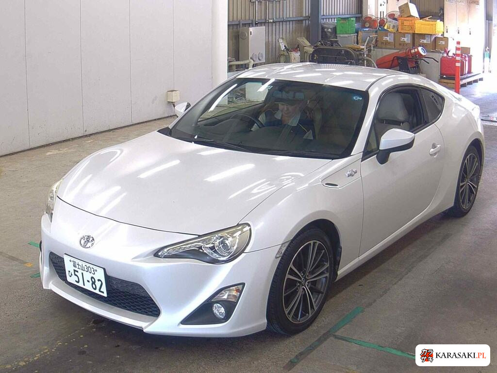 Toyota 86 2012 z aukcji japońskiej