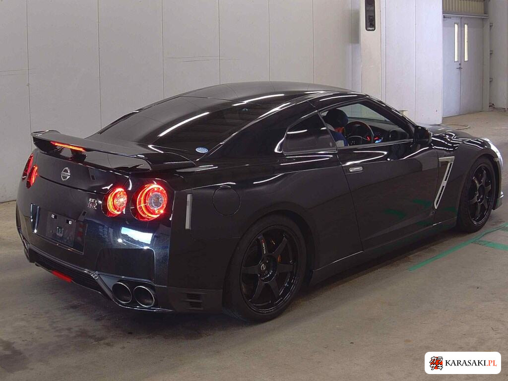 Nissan GT-R 2015 z aukcji japońskiej