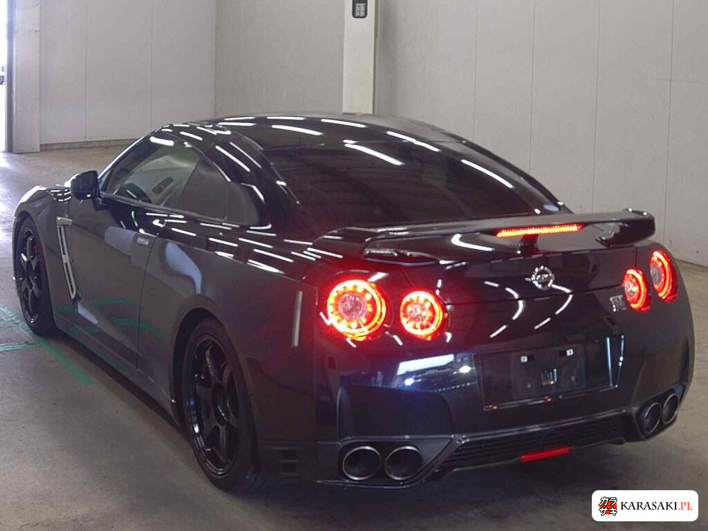 Nissan GT-R 2015 z aukcji japońskiej