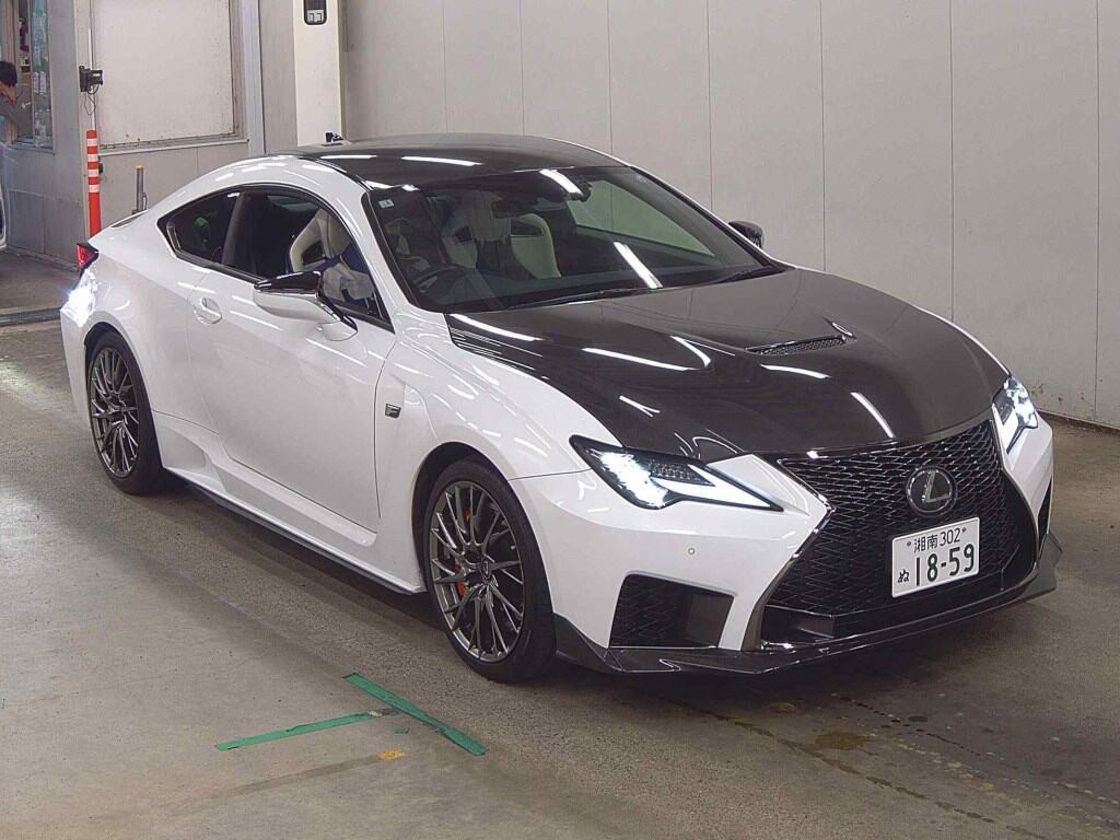 Lexus RC F 2021 z aukcji japońskiej