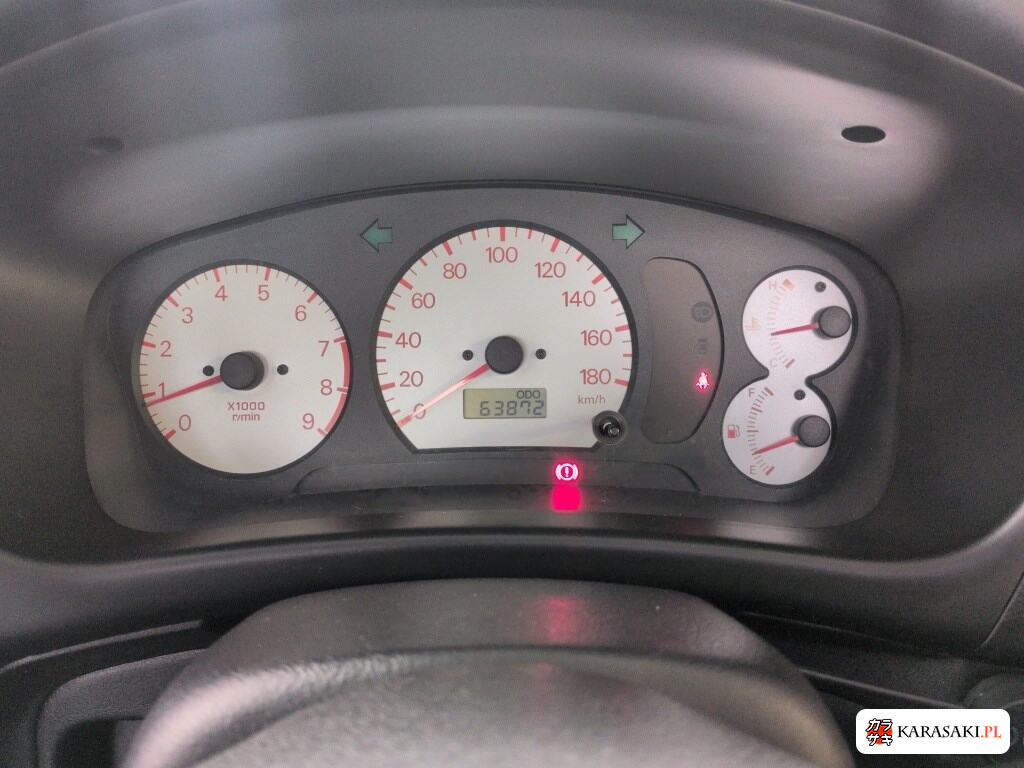 Mitsubishi Lancer 1996 z aukcji japońskiej