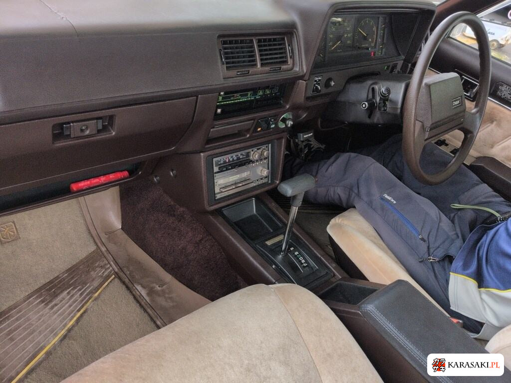 Toyota Chaser 1983 z aukcji japońskiej