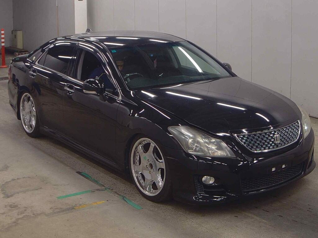 Toyota Crown 2008 z aukcji japońskiej