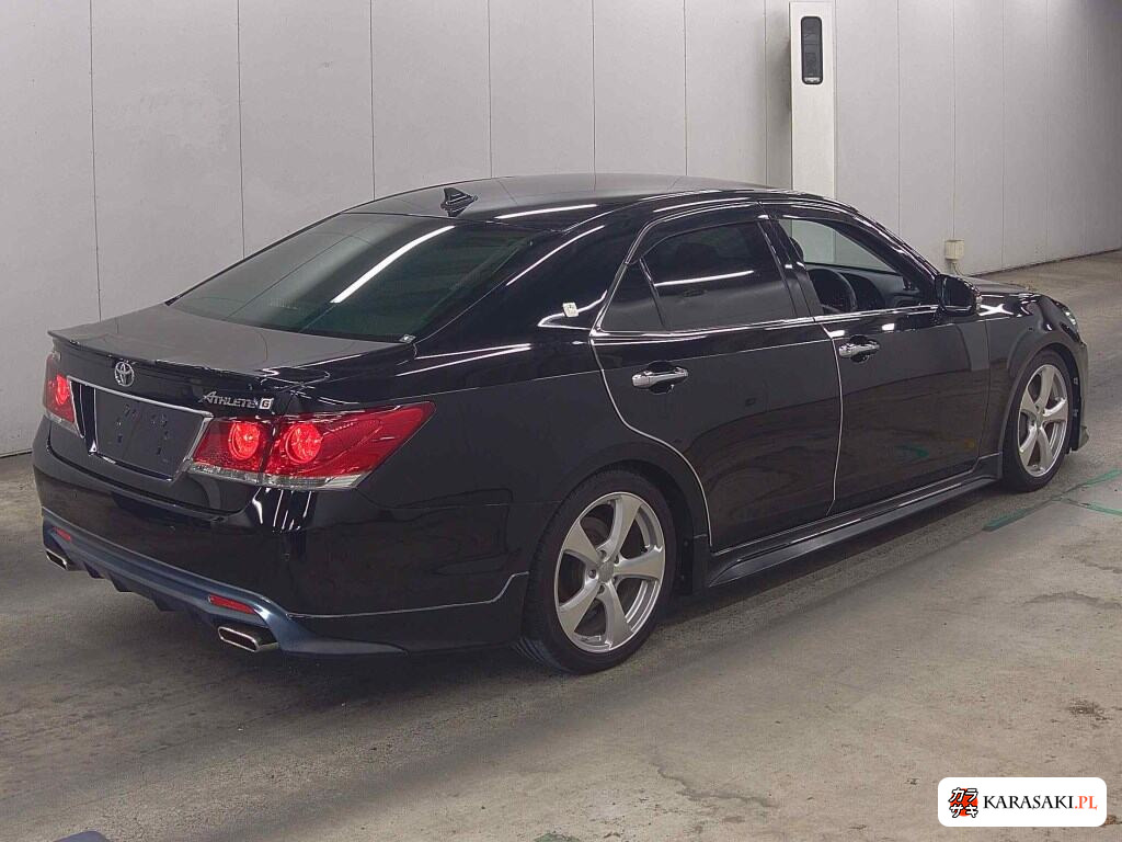 2013 Toyota Crown 4D Athlete G 4