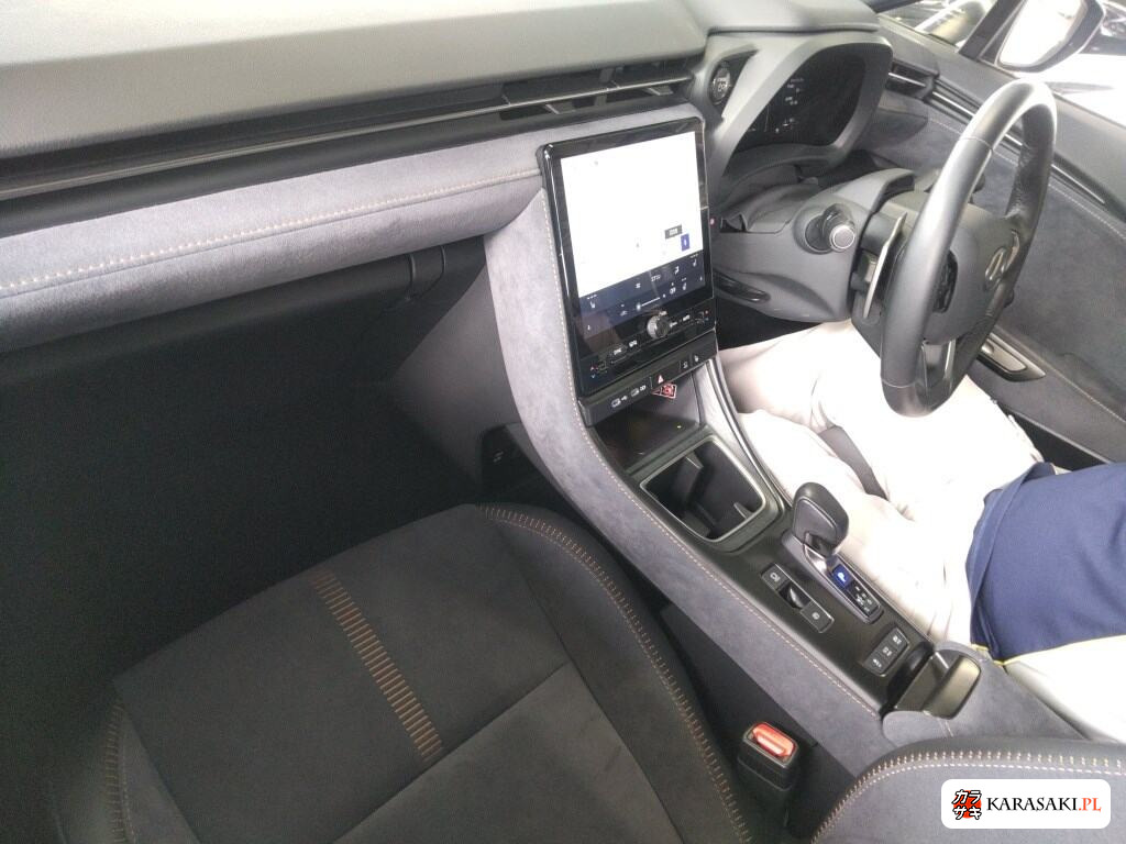 Lexus LBX 2024 z aukcji japońskiej