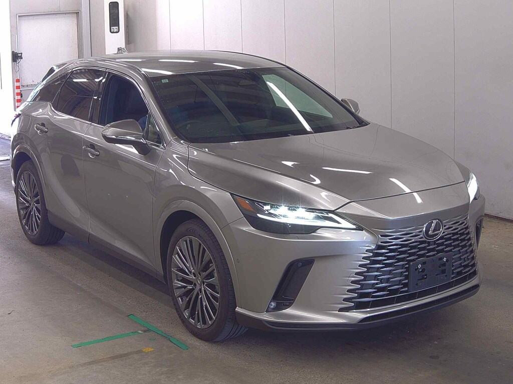 Lexus RX 2023 z aukcji japońskiej