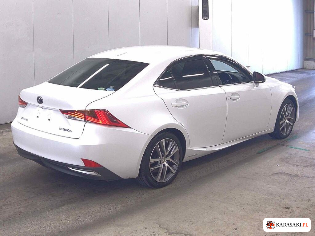 2017 Lexus Is 4D IS300H Version L 4