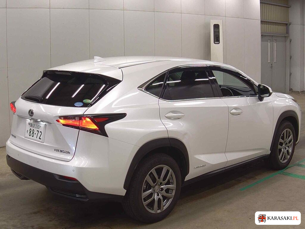 2015 Lexus NX 4WD NX300H Version L 4