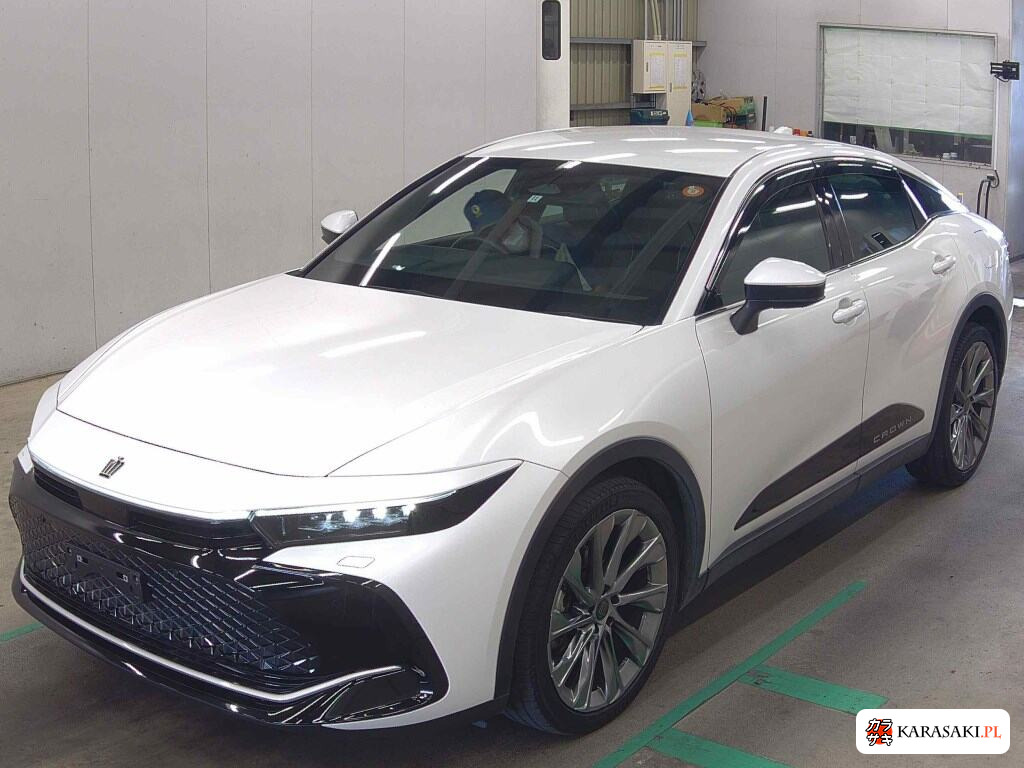 Toyota Crown Crossover 2022 z aukcji japońskiej