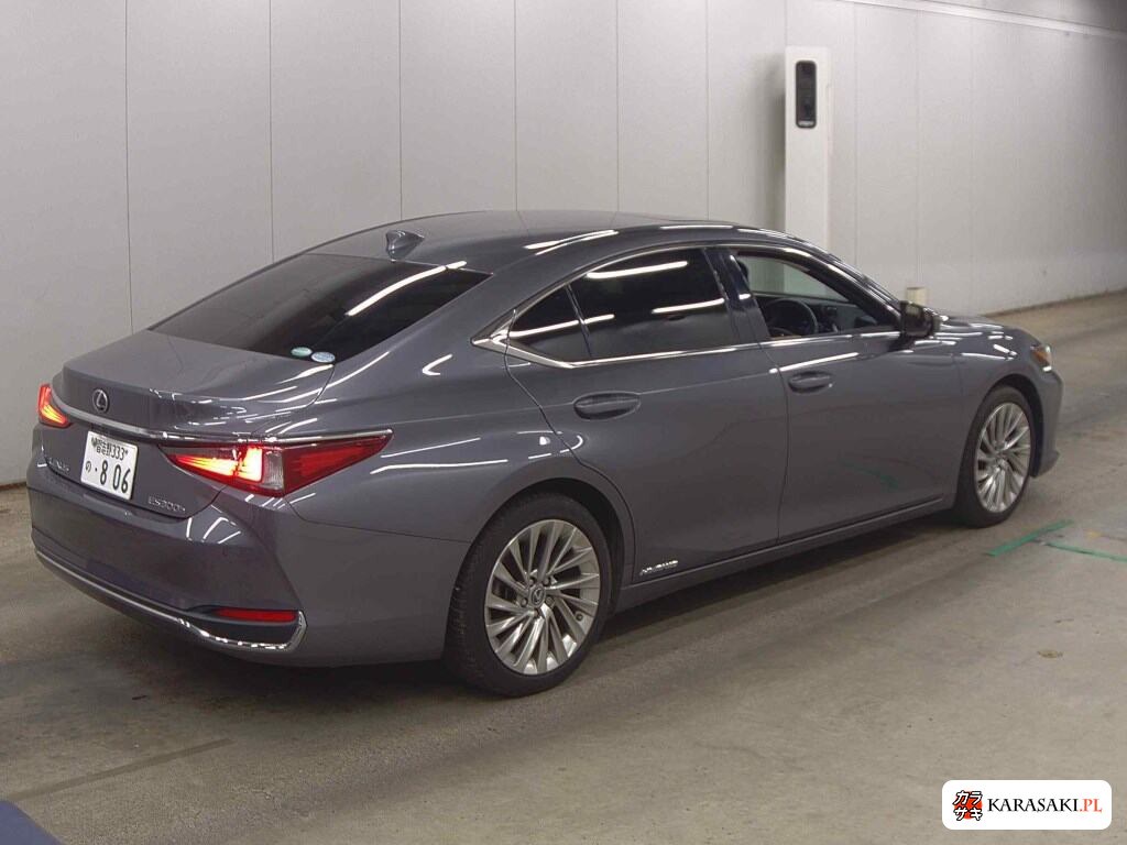 2019 Lexus Es ES300H Version L 4